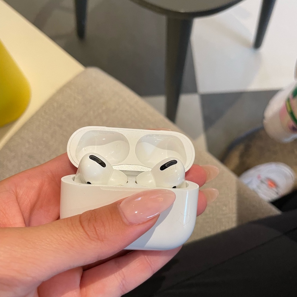 Airpods pro
